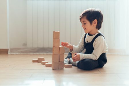 kid-playing-home (1)